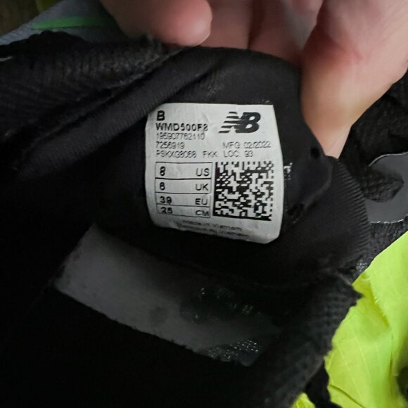 New Balance Fuel Cell MD500 lightweight track spike SIZE 8 - Picture 3 of 3